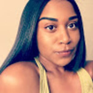 Meet your Posher, Janay